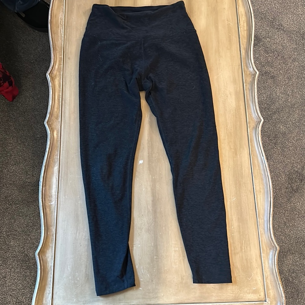 Beyond Yoga size medium space dye yoga pants.